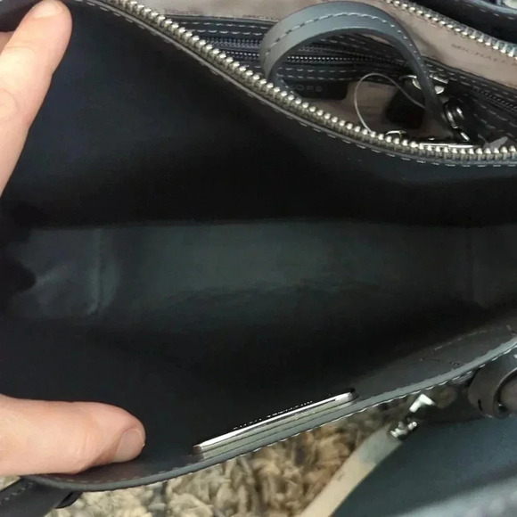 Michael Kors Mercer handle tote bag - Picture 12 of 16